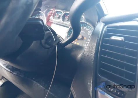 2015 Chevrolet Tahoe Ls z USA, uszkodzony, nr VIN 1GNSCAEC2FR629151